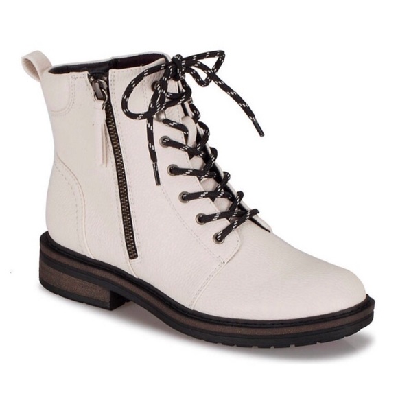 Beartrap White Combat Boots | Black Sole Lace-Up Ankle Boots | Size 8 - Picture 1 of 14